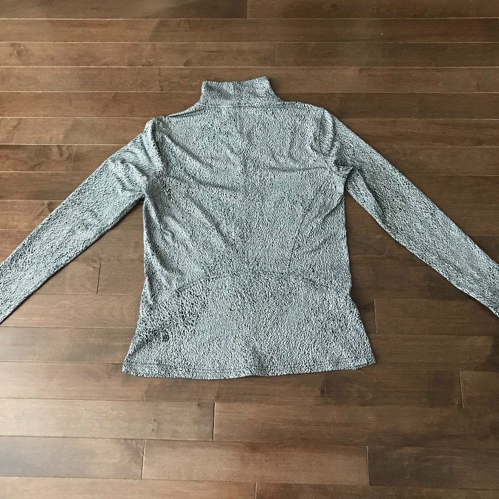 Lululemon Ready to Rulu™  Turtleneck - Picture 8 of 16